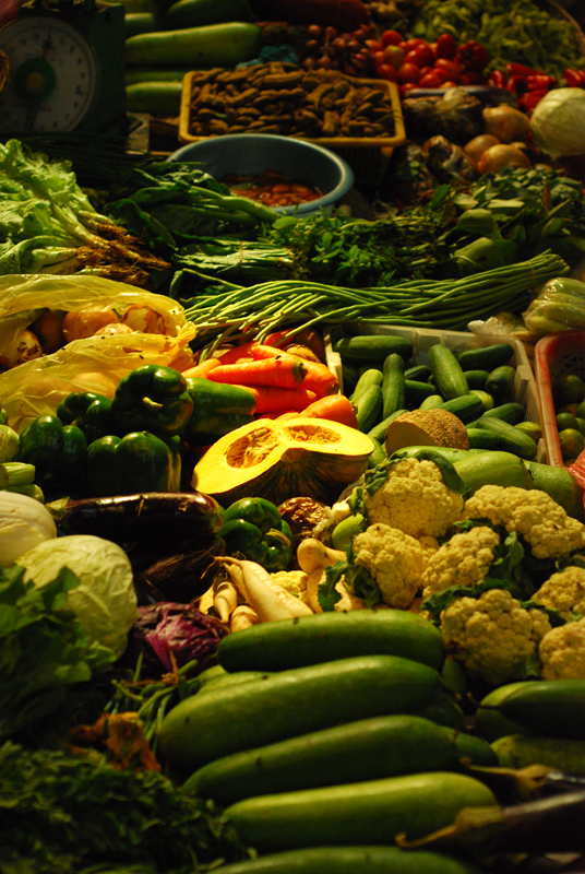 Great colours at a market stand